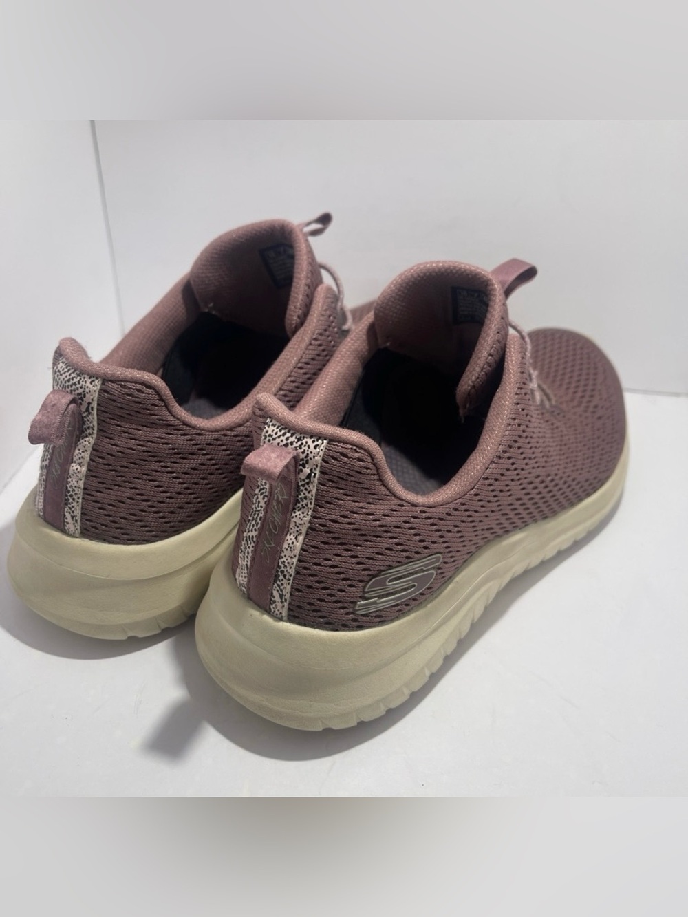 Skechers Ultra Flex 2.0 - Lite-Groove shoes size 10